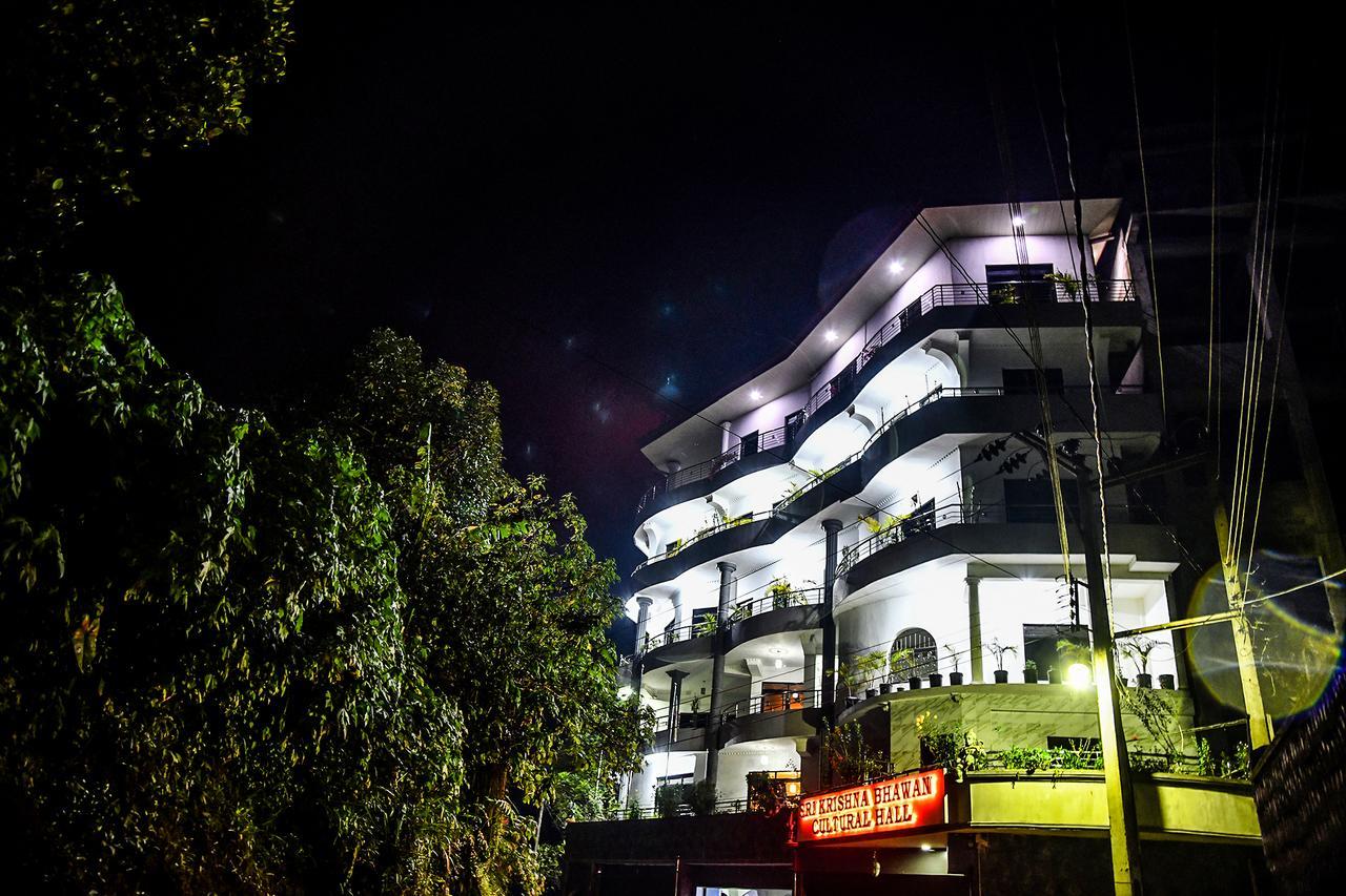 Sri Krishna Bhavan Hotel Hatton Exterior foto